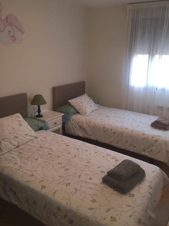 Apartamentos Mequedo Alcañiz Kültér fotó
